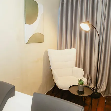 Luxury By The Bubbles Jacuzzi 3*