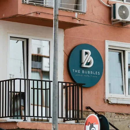 מלון Luxury By The Bubbles Jacuzzi 3*